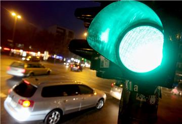 Ein 33-Jähriger hat in Bremerhaven drei Ampeln beschädigt.