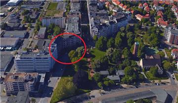 Ein 47-Jähriger hat am Montag eine 48-Jährige in der Bürgermeister-Smidt-Straße am Martin-Donandt-Platz grundlos gewürgt.