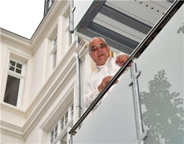 Ein Altbau-Sanierer wie aus dem Bilderbuch: Rolf Thörner ist geradezu besessen davon, dem historischen Original so nahe wie möglich zu kommen.  