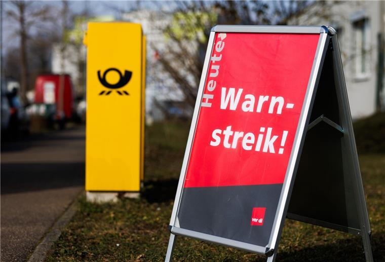Brief und Pakte kommen später: Verdi-Streik trifft Niedersachsen und Bremen