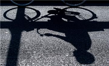 Ein betrunkener Radfahrer hat sich bei Schwanewede auf die A27 verirrt.
