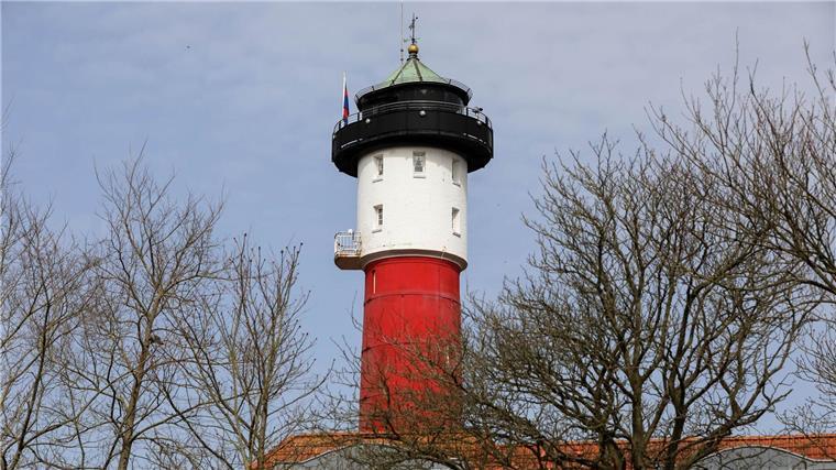 Ein Blick auf den alten Leuchtturm der Insel.