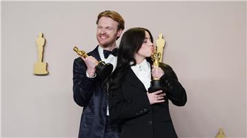 Ein eingespieltes und erfolgreiches Team: Finneas O’Connell und Billie Eilish. Mit ihrem Barbie-Song „What Was I Made For?“ wurden die beiden mit einem Oscar ausgezeichnet.