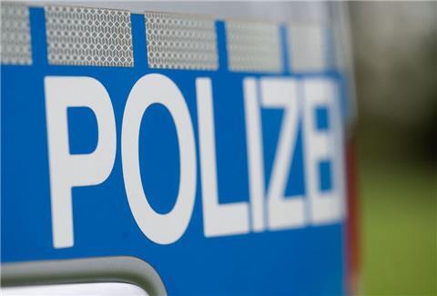 Ein Einsatzfahrzeug der Polizei (Archiv)