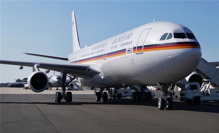 Ein Flugzeug der Luftwaffe soll deutsche Staatsangehörige aus China ausfliegen.

