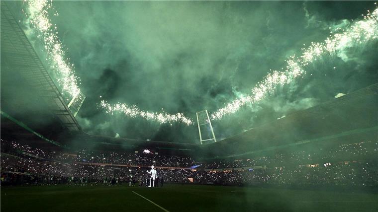 Ein großes Spektakel gab’s in Bremen beim Abschiedsspiel für Diego.