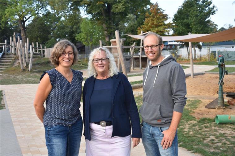 Ein gutes Team: Ilse Carstens-Rillox (Mitte) mit ihren Stellvertretern Halvor Buldmann und Christiane Schliwa.