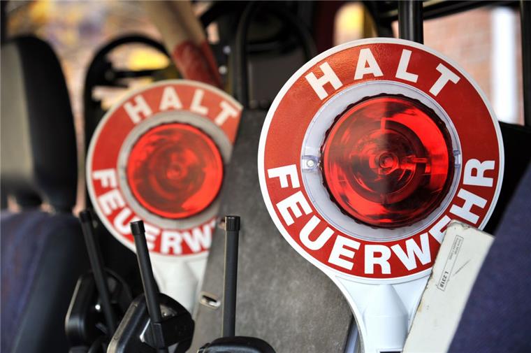 Ein Heckenfeuer hat in Leherheide am Dienstag für Aufregung gesorgt.