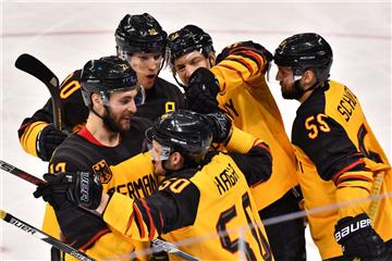 Ein historischer Sieg: Die deutschen Eishockeyspieler stehen im Finale der Olympischen Winterspiele.