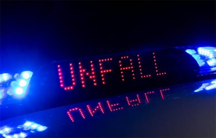 Ein junger Mann aus Stadland starb noch am Unfallort. 