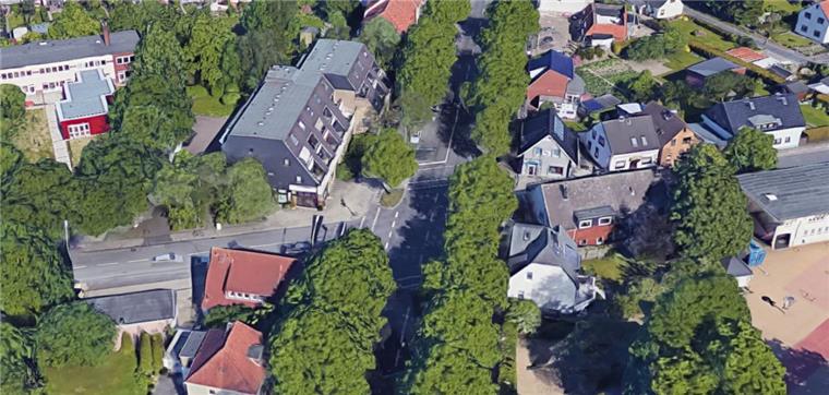 Schwächeanfall am Steuer: Mann (75) verursacht Unfall in Wulsdorf Ein Mann hat nach einem Schwächeanfall in der Lindenallee in Bremerhaven-Wulsdorf einen Unfall gebaut.