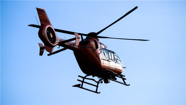 Bei Unfall in Emsbüren verletzter 63-Jähriger gestorben Ein Rettungshubschrauber der Luftrettung.