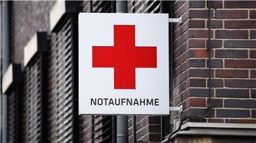 Ein Schild mit der Aufschrift „Notaufnahme“.