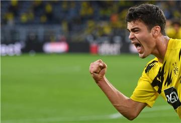 Ein Spiel zum Jubeln für Borussia Dortmund. Hier freut sich Giovanni Reyna über sein Tor zum 1:0.