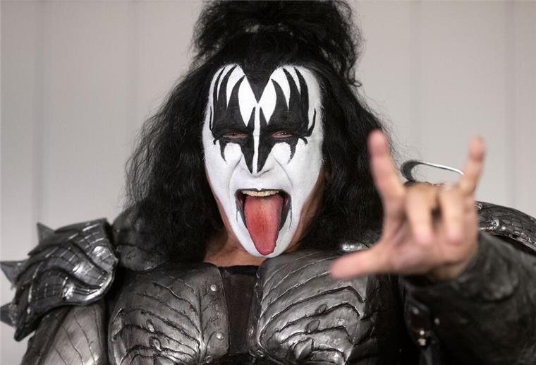 Teures Fan-Erlebnis: Ein Tag als Assistent von Gene Simmons Ein Tag als Assistent von Gene Simmons - das ist nun möglich. (Archivfoto)