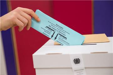 Eine deutlich höhere Wahlbeteiligung als vor knapp fünf Jahren verzeichnete die Wahlleitung mit 64,8 Prozent für den Landkreis Rotenburg.
