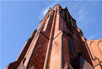Eine digitale Andacht kam aus der Christuskirche in Bremerhaven-Geestemünde.