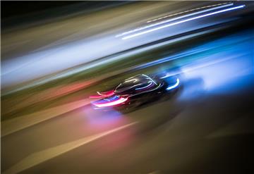 Eine glatte Fahrbahn, ein schnelles Auto, dann der Blitzstart mit quietschenden Reifen. Zumeist junge Männer liefern sich immer wieder illegale Rennen auf vielen Straßen Deutschlands.
