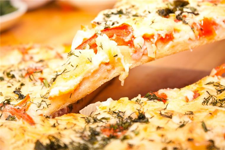 Eine Pizzabotin ist in Dorum überfallen worden.