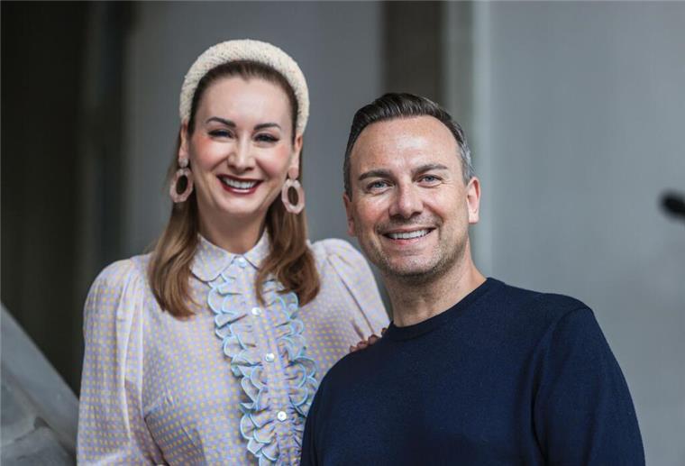 Warum Tim Raue Restaurants nur mit seiner Frau retten kann Eine Restaurantrettung gelingt nicht mehr allein - Tim Raue und Frau Katharina Raue treten zusammen an.