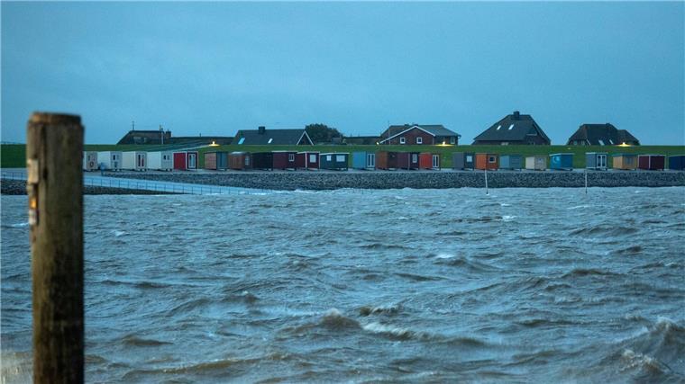 Eine Sturmflut wird an der deutschen Nordseeküste am Montag nicht erwartet.