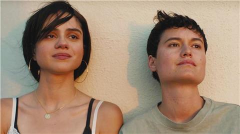 Eine Szene aus dem Familiendrama „In the Summers“.
