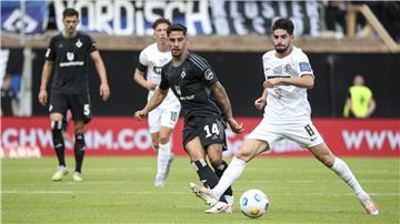 Eine unerwartete Niederlage kassierte der Hamburger SV am Sonnabend im Duell in der 2. Bundesliga beim Aufsteiger SV Elversberg.