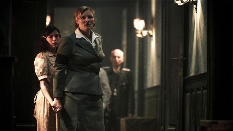 Vierte Staffel startet: Zukunft von Serie „Das Boot“ unklar Eine wichtige Rolle bekommt in der 4. Staffel von „Das Boot“ Hannie Lessing (Rosalie Thomass), die Schwester von U-Boot-Kommandant Klaus Hoffmann (Rick Okon).