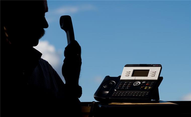 Eine wiederkehrende Betrugsmasche: Per Telefon wird ein angeblicher Gewinn versprochen. 