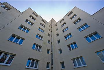 Eine Wohnung zu bekommen ist für Menschen mit Migrationshintergrund oft schwer.