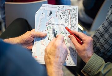 Eine Zukunftswerkstatt „Werftquartier“ hat 2019 im Fischbahnhof stattgefunden. Die Corona-Pandemie störe Beteiligungsprozesse, erklärt eine Sozialwissenschaftlerin. 