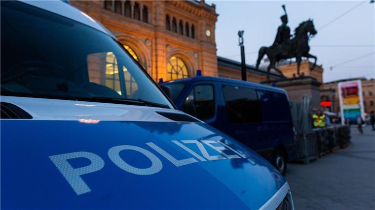 Festnahme nach Schüssen auf zwei Männer in Hannover Eineinhalb Wochen nach Schüssen auf zwei Männer in Hannover hat die Polizei einen Verdächtigen gefasst. (Archivfoto)