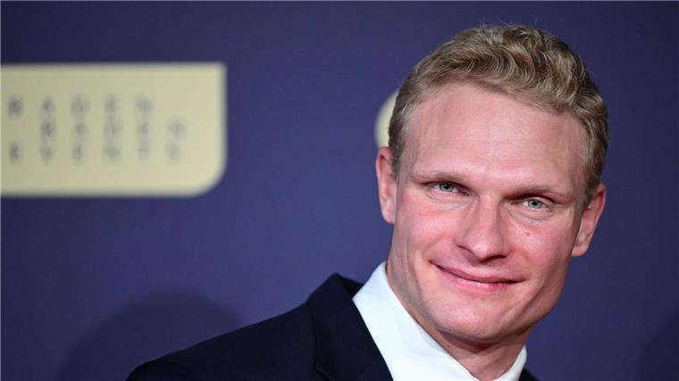 Einer-Ruderer Oliver Zeidler räumt auch in Baden-Baden ab.