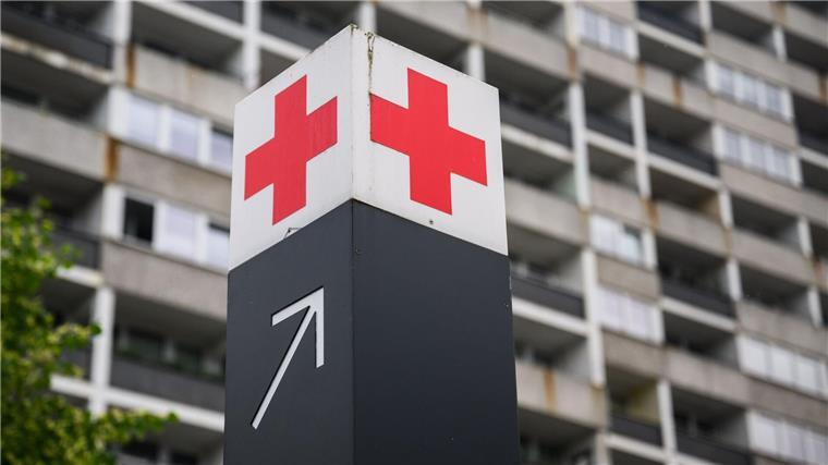 Krankenkasse: Umfrage zeigt hohe Wertschätzung für Kliniken Einer Umfrage der AOK unter ihren Versicherten zufolge liegt die durchschnittliche Gesamtzufriedenheit mit den Kliniken in Niedersachsen bei 84 Prozent. (Symbolbild)