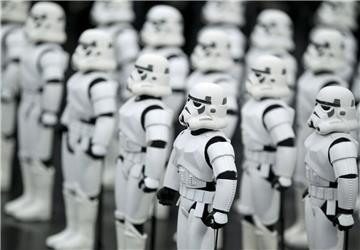 Eingefleischte Fans wissen alles über die "Star-Wars"-Saga. Für die anderen gibt es noch ein paar Informationen. Foto dpa 