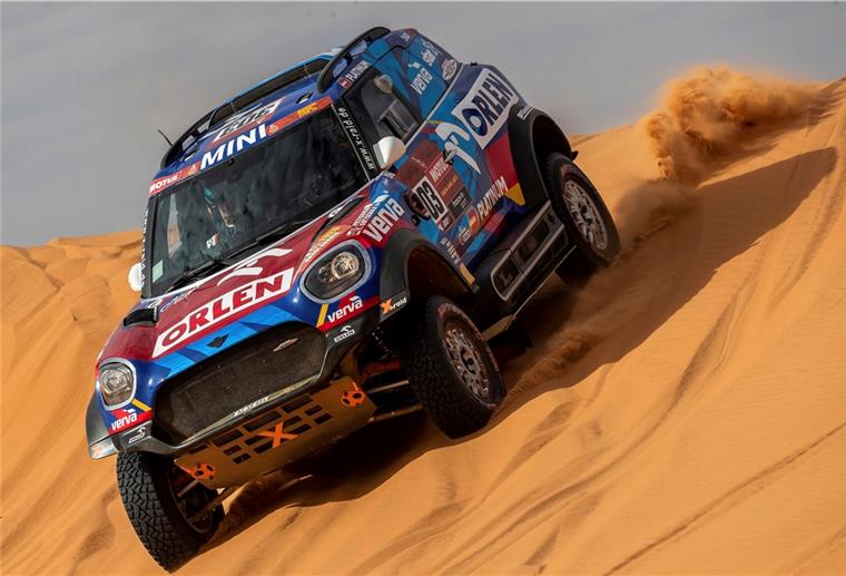43. Rallye Dakar startet in Saudi-Arabien Einmal quer über die Arabische Halbinsel führt die 43. Auflage der Rallye Dakar.