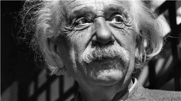 Einstein hatte mit der Relativitätstheorie das Weltbild der Physik revolutioniert. (Archivbild)