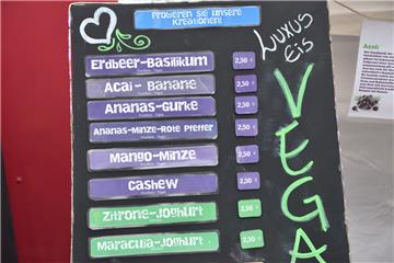 Eisgenuss in verschiedenen Sorten. Wie wäre es mit Ananas-Gurke?