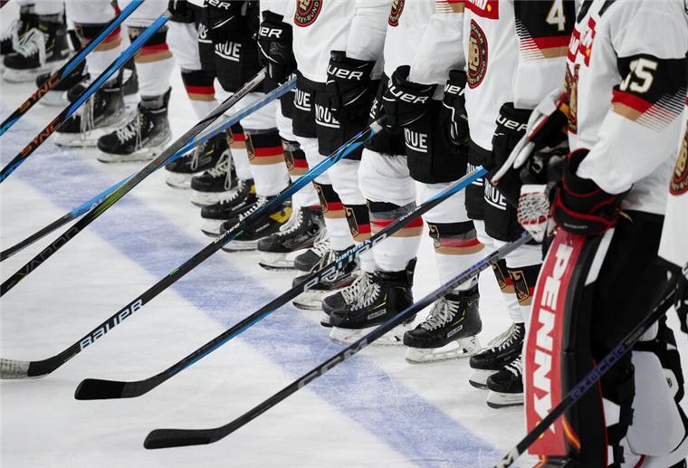 Eishockey-Damen: Tickets für die Olympia-Qualifikation in Bremerhaven gewinnen Eishockey-Damen kämpfen in Bremerhaven um Olympia-Ticket. Jetzt Tickets für das spannende Qualifikationsturnier gewinnen!