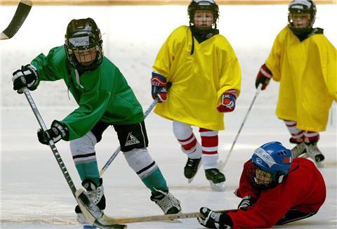 Eishockey macht Lust und Laune. Der REV Bremerhaven bittet zum Schnuppertraining.