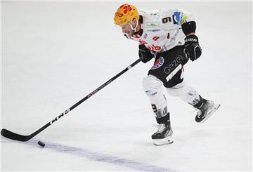 Endlich war auch Jan Urbas wieder für die Fischtown Pinguins auf dem Eis - und meldete sich gleich mit einem Tor zurück.