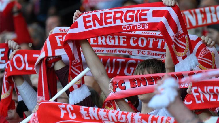 Energie Cottbus zieht glanzlos ins Pokal-Viertelfinale ein Energie Cottbus ist im Landespokal eine Runde weiter.