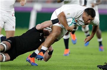 England (im Bild Mako Vunipola (rechts) und Kieran Read) lief im Halbfinale gegen den Favoriten Neuseeland zur Hochform auf und steht im Finale der Rugby-WM.