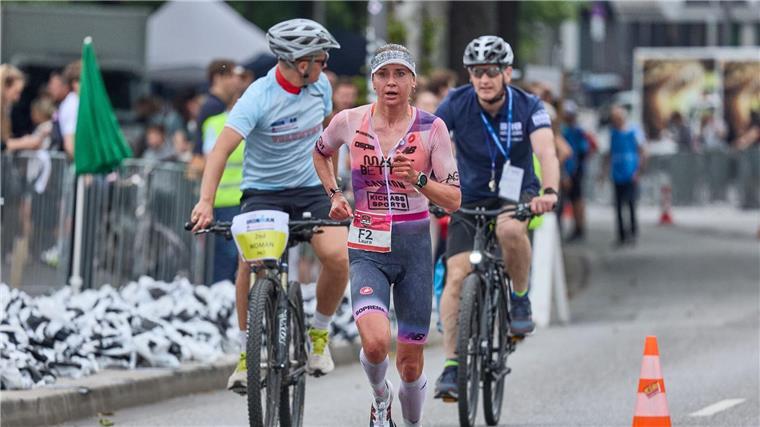 Hitze-Dramen in Hawaii: Philipp „durchgekocht“ aufs Podium Entthront aber doch noch auf dem WM-Podium in Hawaii: Laura Philipp. (Archivbild)