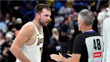 Erfolgreiches Comeback nach kurzer Verletzungspause: Luka Doncic trug für die Los Angeles Lakers gegen die Memphis Grizzlies starke 44 Punkte bei.