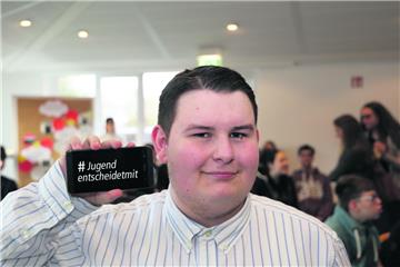 Erik Grin (17 Jahre) aus Beverstedt: „Jugendliche sehen Missstände und Chancen, die Erwachsene vielleicht nicht entdecken. Deswegen soll die Jugend mitentscheiden.“