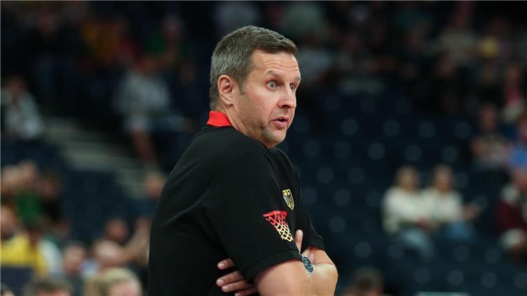 Basketball-Trainer Mumbru fehlt zwei weitere Spiele Erneut als Chef dabei: Alan Ibrahimagic.