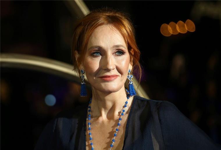 J.K. Rowling zeigt sich in Trans-Debatte unversöhnlich Erntete viel Kritik, weil sie Transfrauen als Männer bezeichnet: „Harry Potter“-Autorin J.K. Rowling.