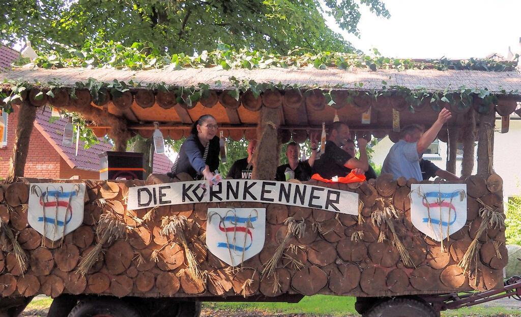 Ernteumzug in Donnern