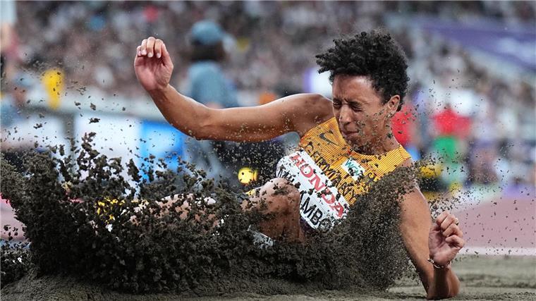 Weitspringerin Mihambo nach Nervenkitzel ins WM-Finale Erreichte das Weitsprung-Finale: Malaika Mihambo.